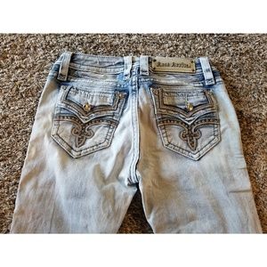 Rock revival size 28